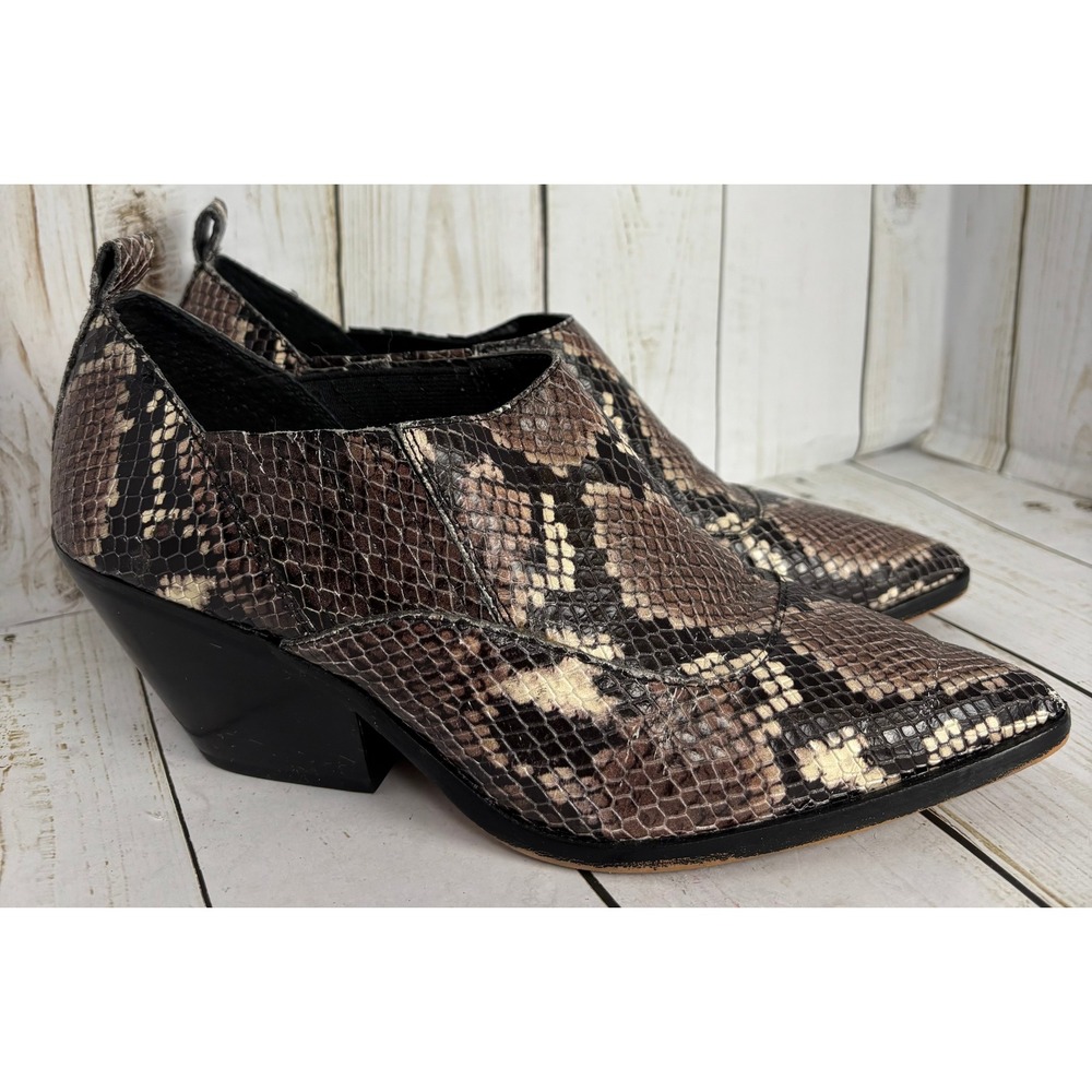 Vince Camuto Snake Print‎ Western Booties Block Heel Pointed Toe Ankle Boots 7M